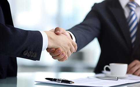 帶上新的執(zhí)照去變更公司稅務(wù) 帶上新的執(zhí)照去變更公司稅務(wù)