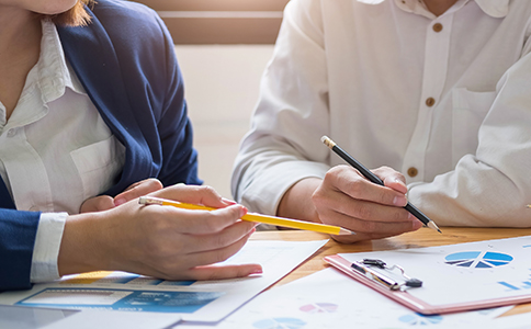 選擇代辦公司時(shí)的注意事項(xiàng) 選擇代辦公司時(shí)的注意事項(xiàng)