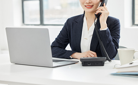 申請(qǐng)商標(biāo)注冊(cè)需要提交哪些材料？