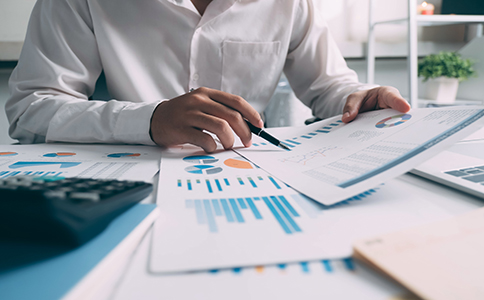 代理記賬服務(wù)費標準是多少？